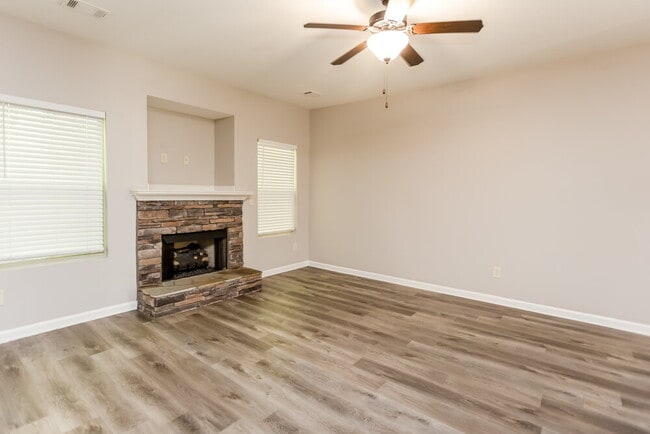Photo - 137 Bethany Manor Dr