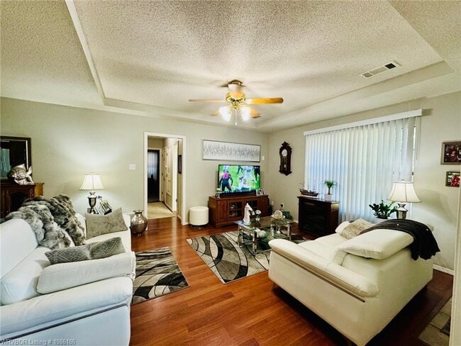 Photo - 5603 Whitney Cir