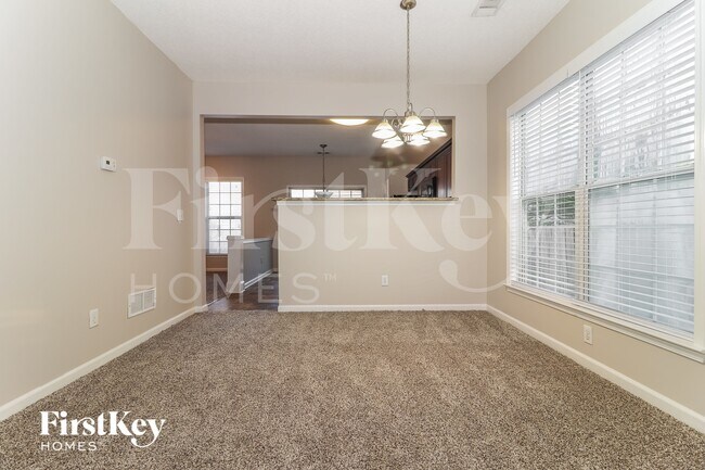 Photo - 1730 Taynton Cir