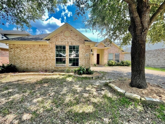 Building Photo - 8327 Whisper Point Dr Rental