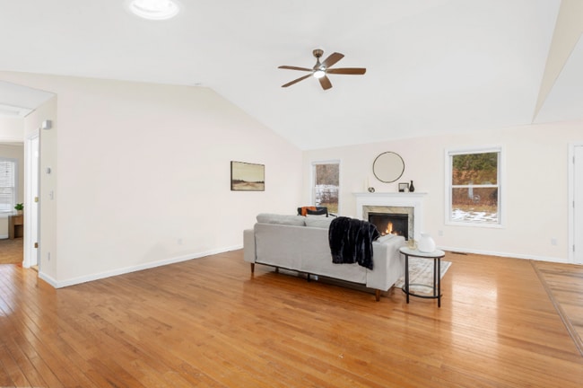 Photo - 3848 Bedford Pointe Dr