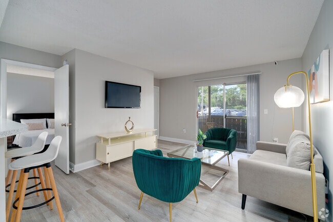 Interior Photo - Village Springs