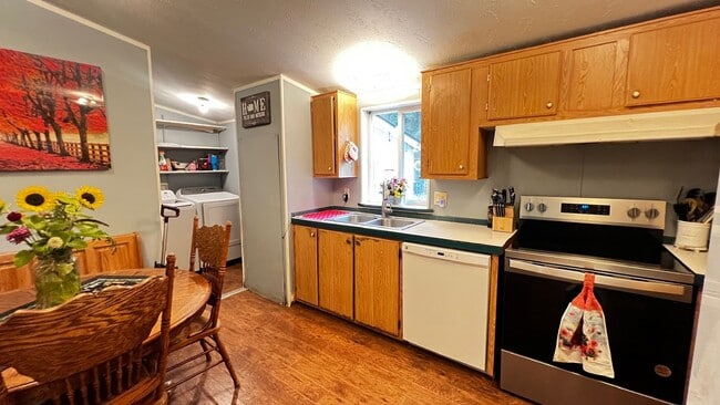 Photo - 39210 N Ponderosa Ln