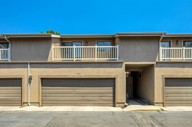 Photo - 8736 Oak Park Cir