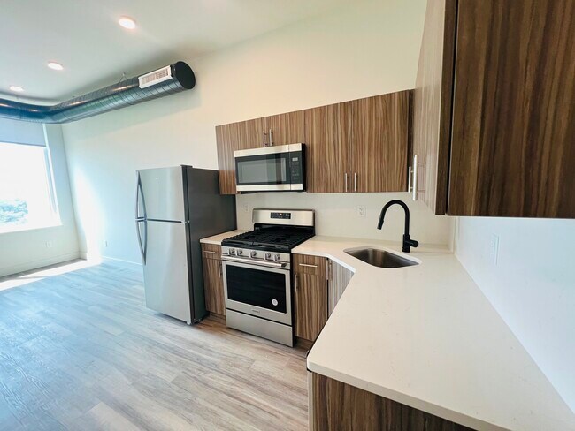 Photo - 61 Washington St Unit 9E