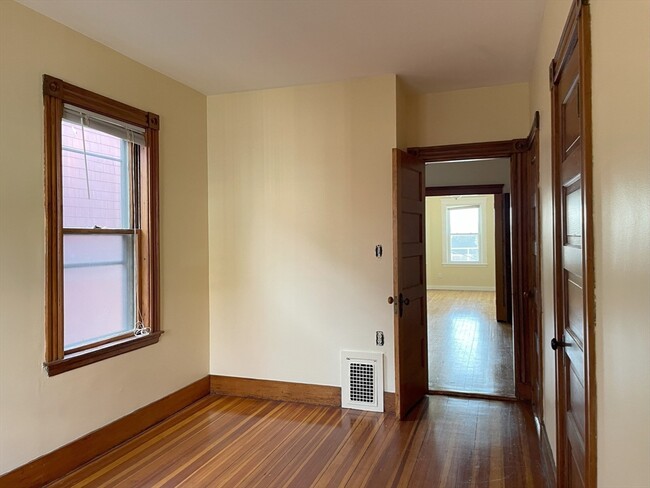 Photo - 4 Glade Ave Condo Unit 3