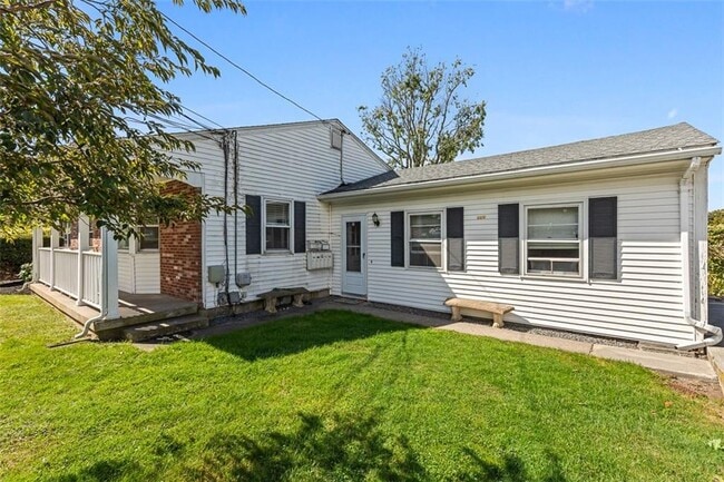 Photo - 3421 Pawtucket Ave Unidad 1