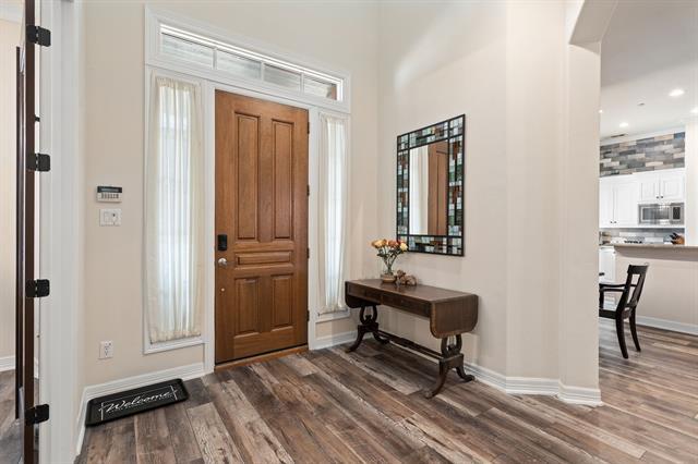 Photo - 8444 Library Street