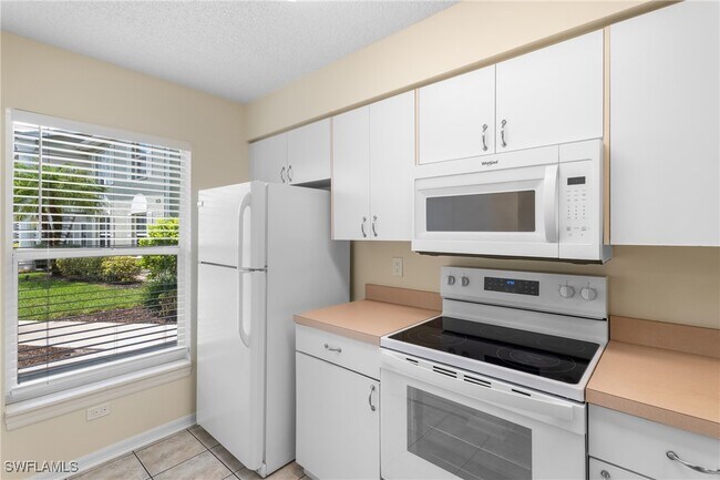 Photo - 251 Quail Forest Blvd Unit 102