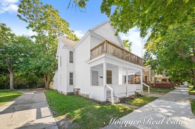 1108 Muskegon Ave NW