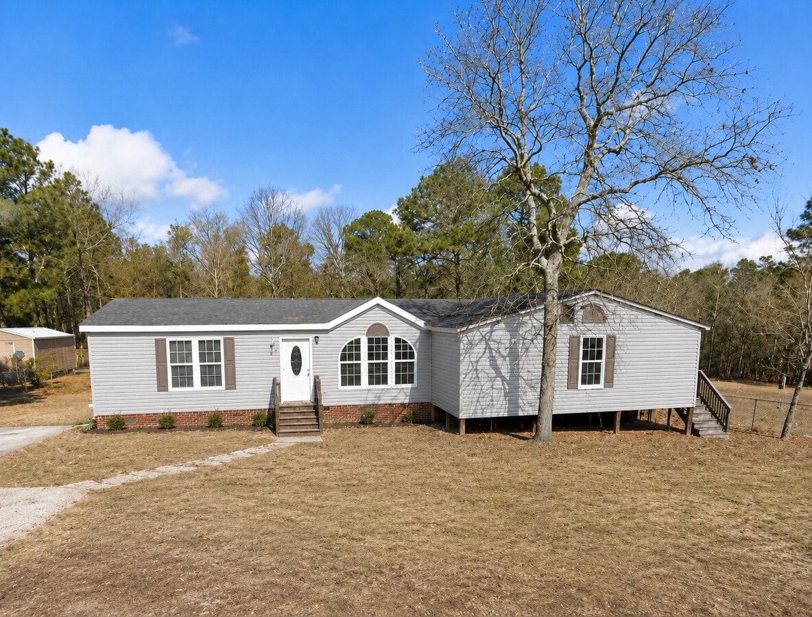 Photo - 145 Arrowpoint Dr