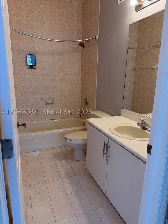 7130 NW 177th St Unit 207-8