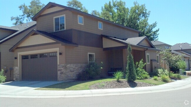 Building Photo - 2612 North Cisco Lane Rental