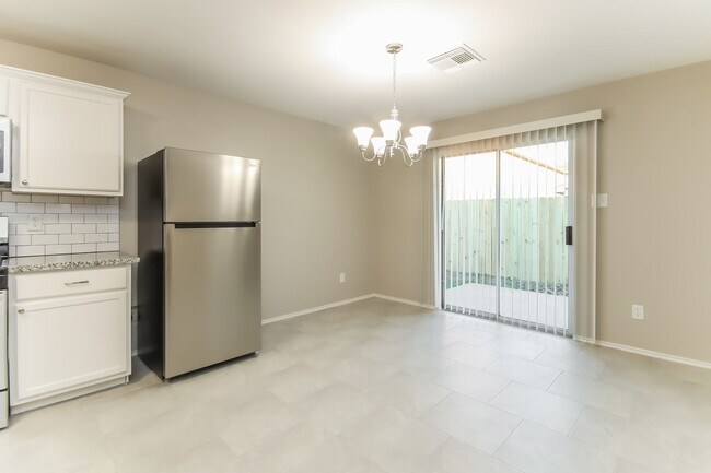 Photo - 14435 Acuna Ln