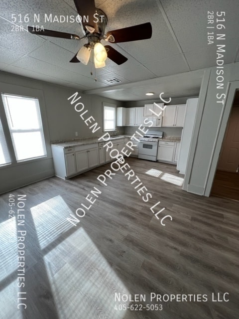 Photo - 516 N Madison St