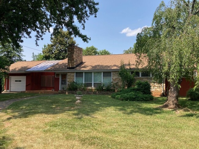 Photo - 4 BR/3 BA Home with Large Yard - Accepting Applications Through 4/24