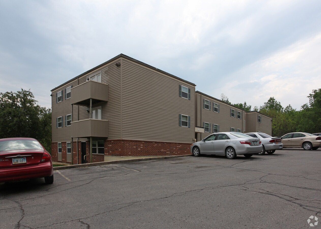 Photo - Applewood Apartments