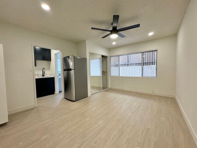 Photo - 3623 Keystone Av Unidad 6