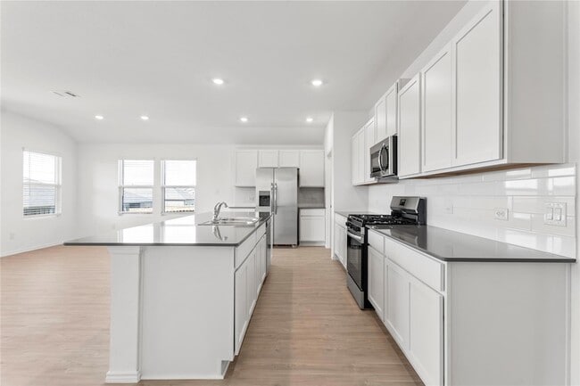 Photo - 120 Mayacama Lp