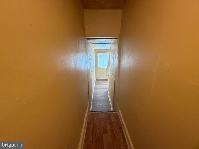 Photo - 26 W Union St