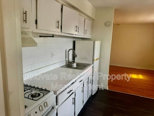 Photo - 9513 Hoff St