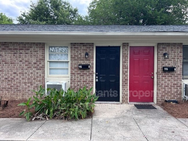 Photo - 115 Cox Ave