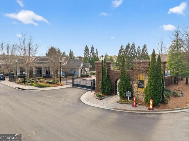 Photo - 687 Stickley Oak Way