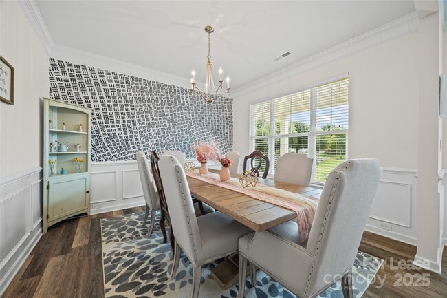 Photo - 2425 Chinkapin Ct