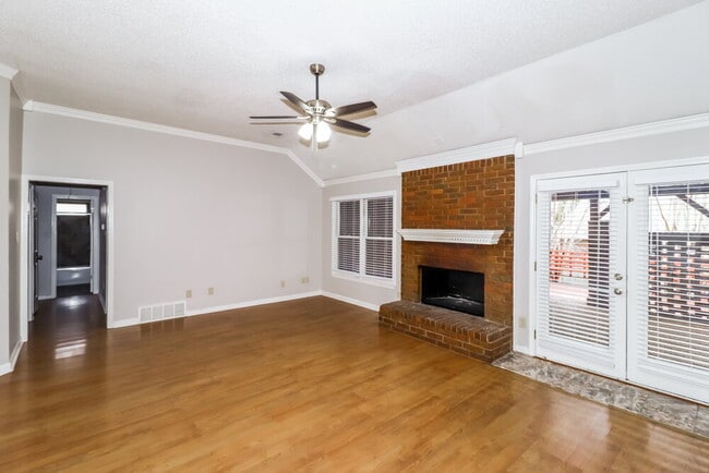Photo - 4800 Harvest Knoll Cove S