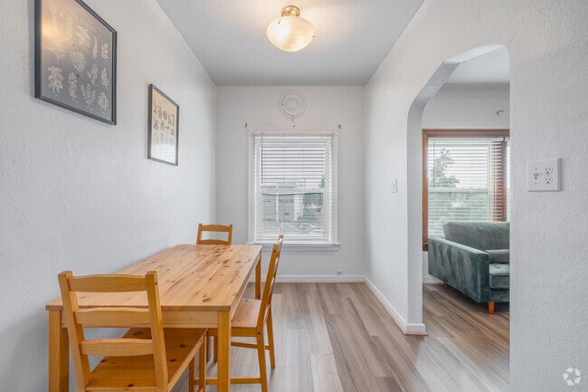 Studio - 475SF - Pennington Apartments