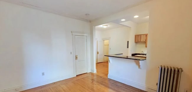 Building Photo - 111 Jersey St Unit #4 Rental