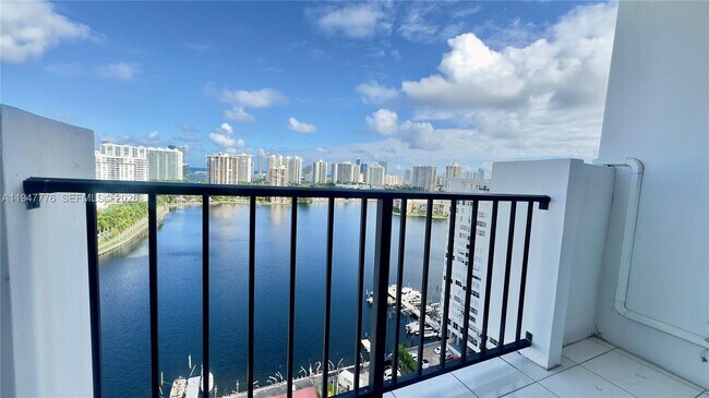 Photo - 2750 NE 183rd St Unit 2110