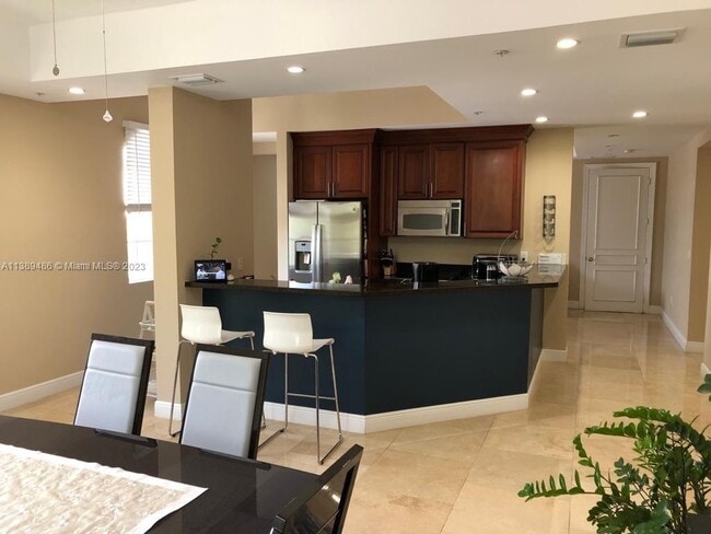 Photo - 1121 Madruga Ave