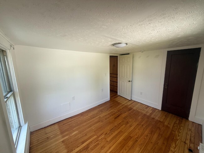 Photo - 180 Panama St