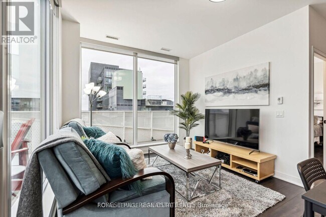 Photo - 60 Tannery Rd Unit 1201