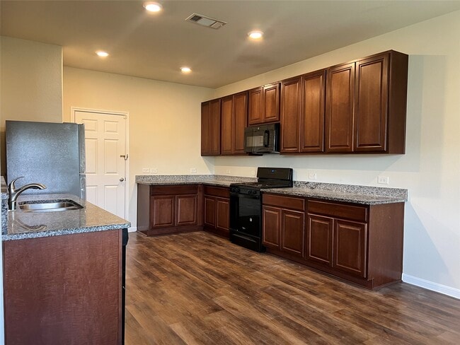 Photo - 4711 Prairie Chase Dr
