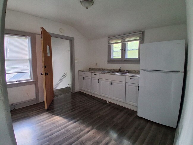 Photo - 2971 N 6th St