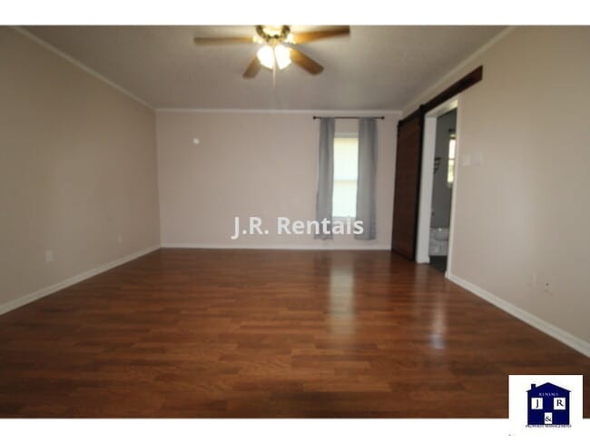 Photo - 616 Manning Dr