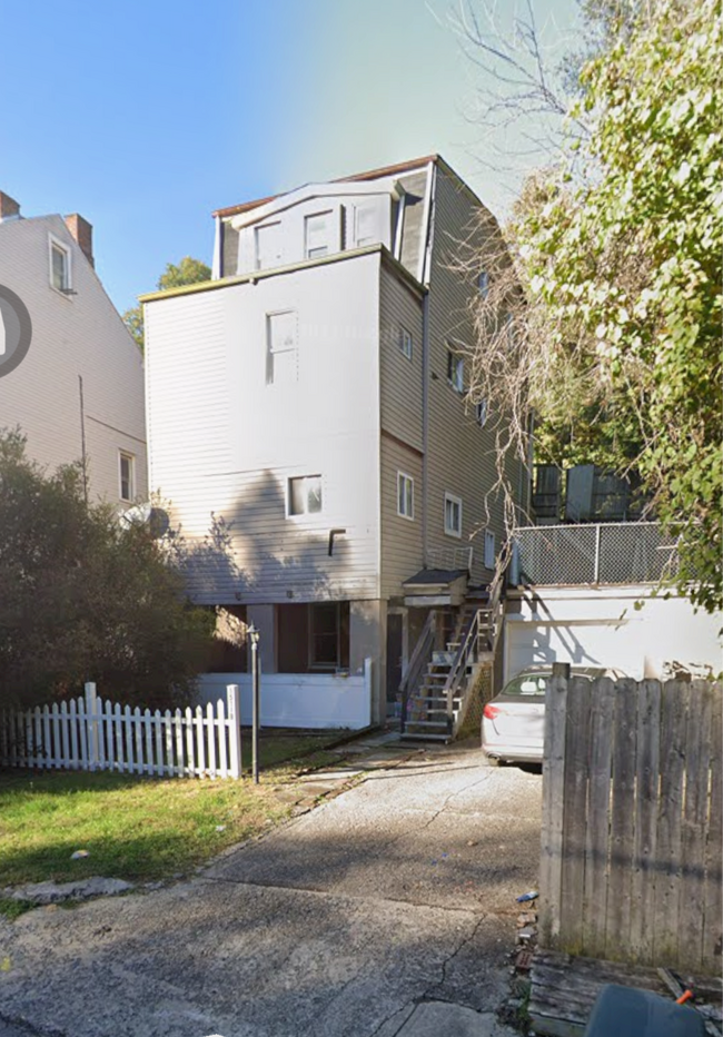 Building Photo - 1511 Saint Patrick St Unit Downstairs Rental