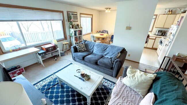 Photo - 3 Bed 1 Bath Apartment - Be Close To Every... Unit 808
