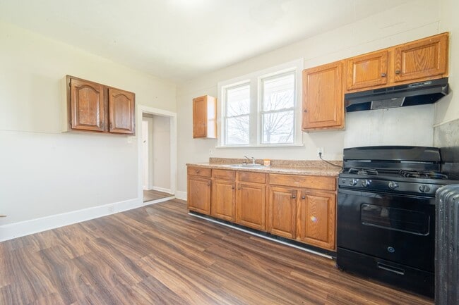 Photo - 426 W Peach St Unit Apt 2