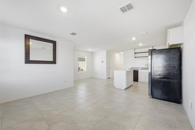 Photo - 6739 Coulter Dr