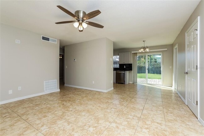 Photo - 7560 Quail Pond St