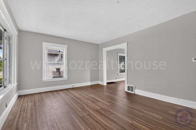 Photo - 1023 Shadowlawn Dr