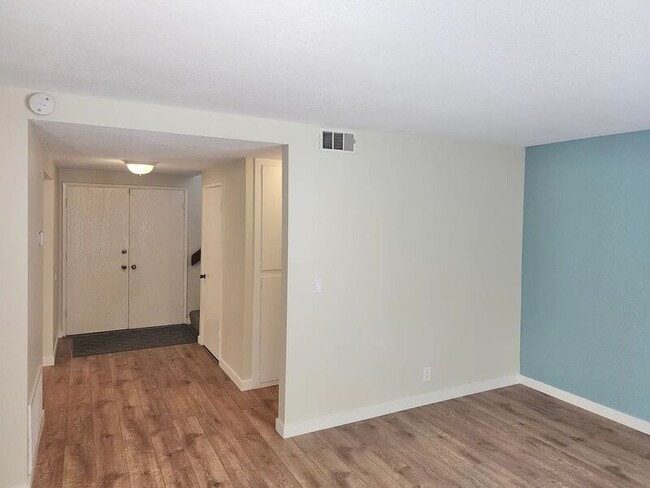 Photo - 8396 Sunbeam Cir