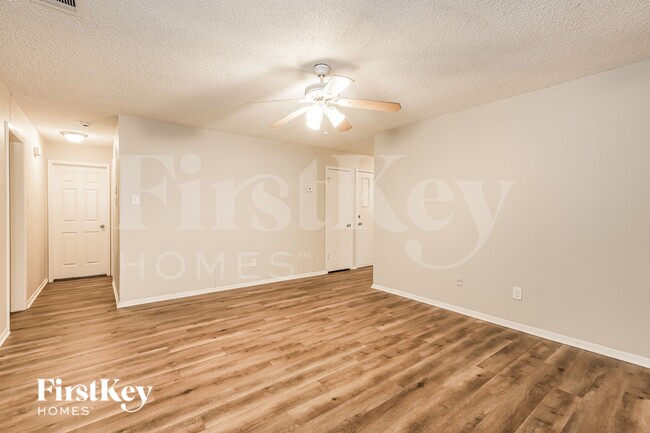 Photo - 924 Kimbrough St