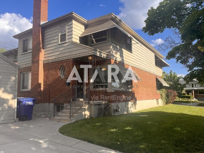 Building Photo - 1331 Thornton Ave