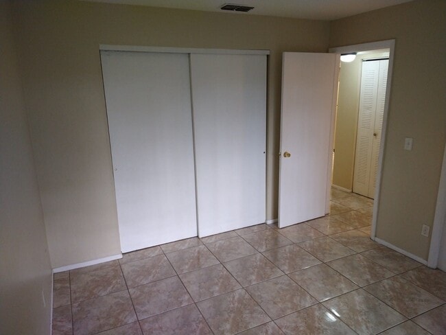 Photo - 824 Alderman St Unit 201