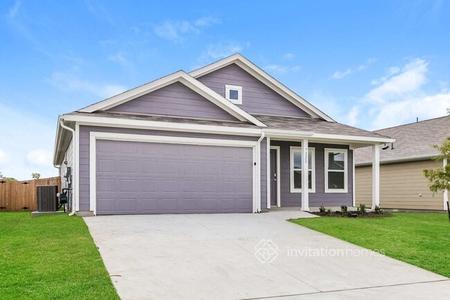 Photo - 300 Trinity Campus Cir