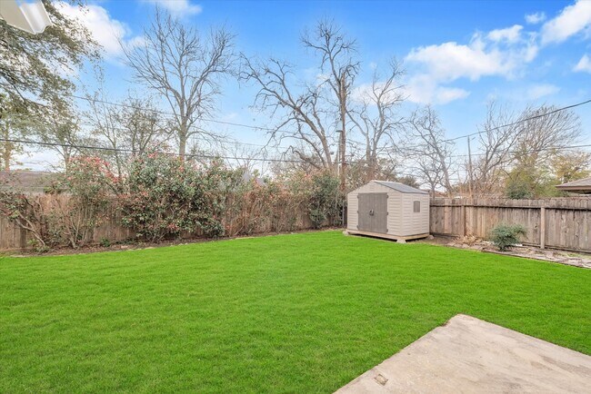 Photo - 5321 Pagewood Ln
